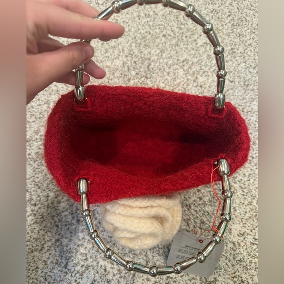 Handbag - Picture 4 of 6